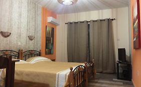 Pomelo Apartments